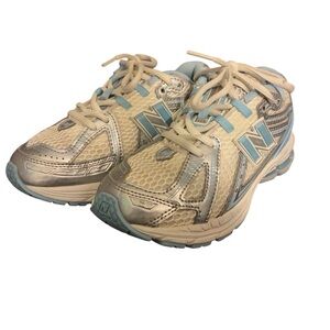 Kids New Balance Blue & Cream